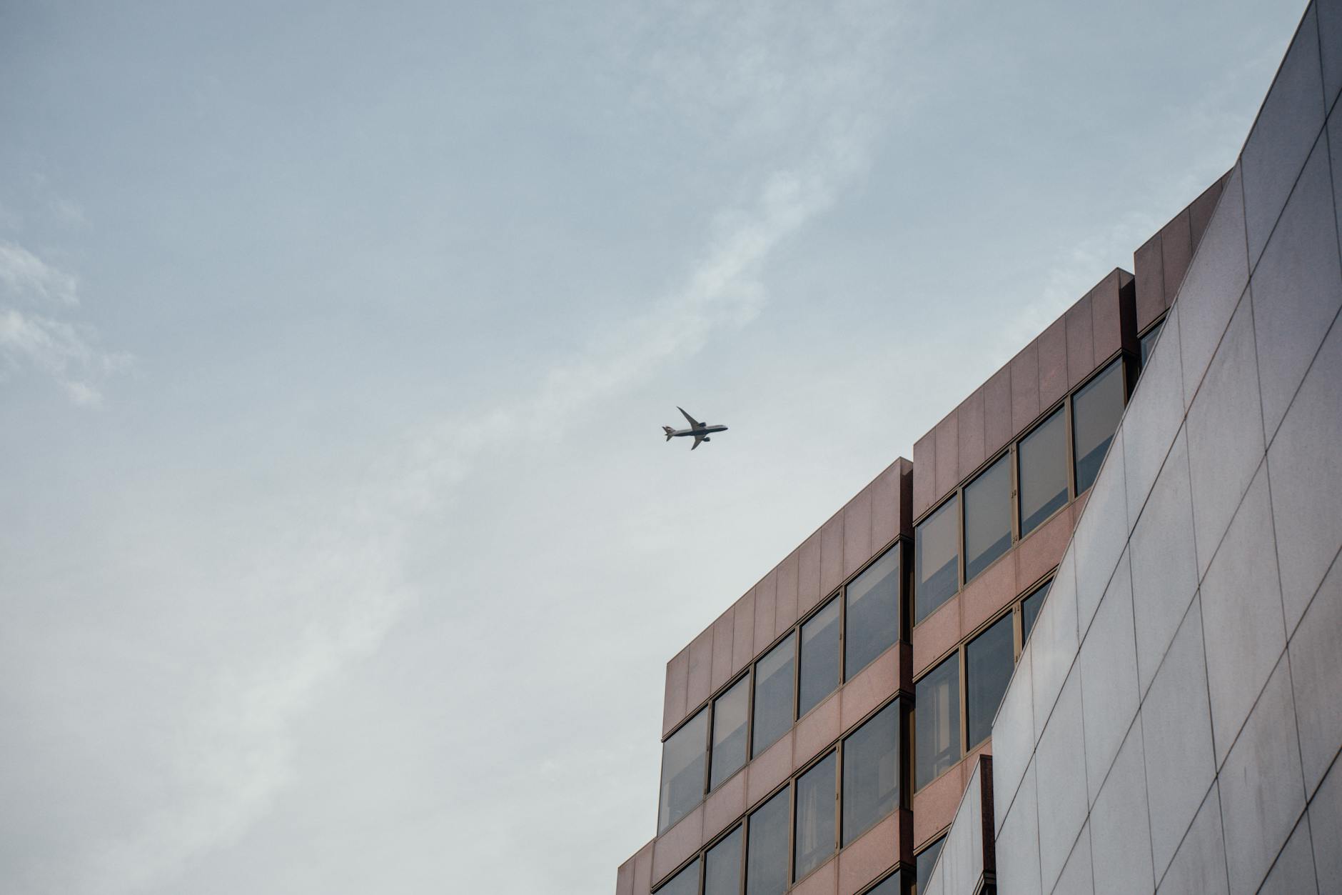 7. & 8. April 2026: Lufthansa Streik Berlin BER legt Flugverkehr lahm