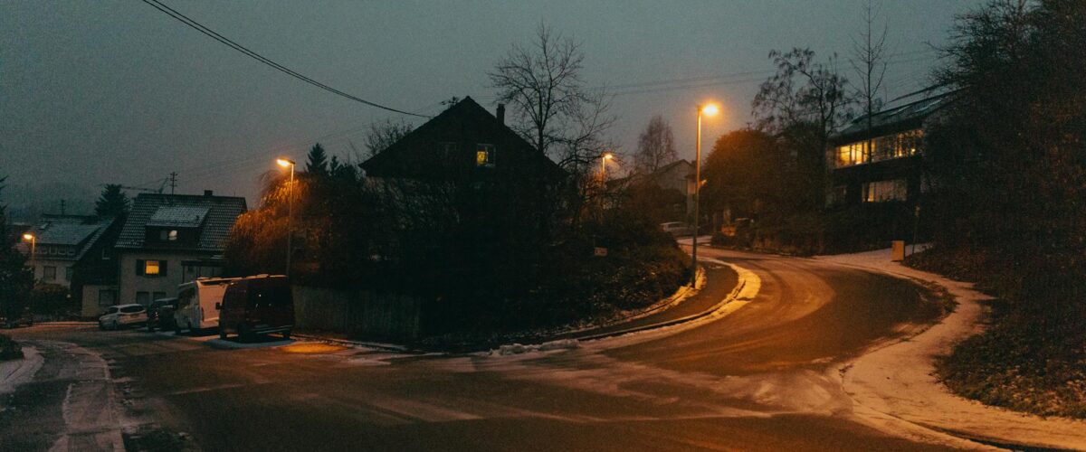 Unfall Zehlendorf Heute: Auto überschlägt sich – 1 Verletzter