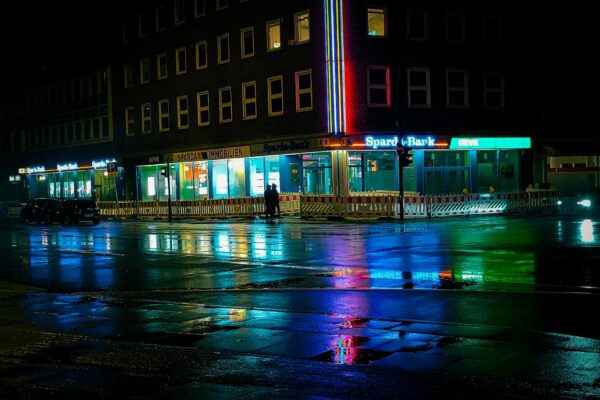 Eisbären Berlin Köln Spiel: 6:3-Auftakt! So holt der Meister Spiel 2