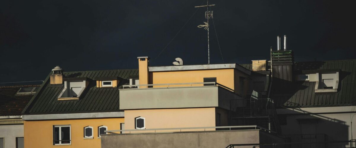 Wetter Berlin Wochenende 2026: Milde Temperaturen & Regen erwartet