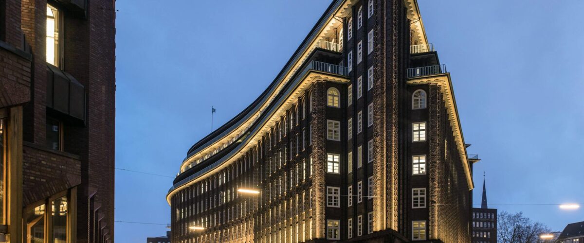 Hackesche Höfe Berlin: Architektur, Geschichte & Sanierung 2026