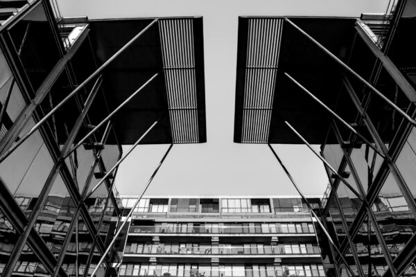 Pfandleihhaus Überfall Neukölln 2026: Wer hat Audi-Flucht beobachtet?