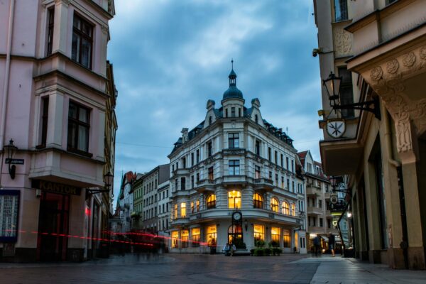 Kerosin Knappheit Europa Flüge: Was Reisende 2026 erwartet