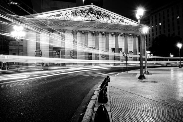 Blutregen Berlin 2026: Wann der Saharastaub die Stadt trifft