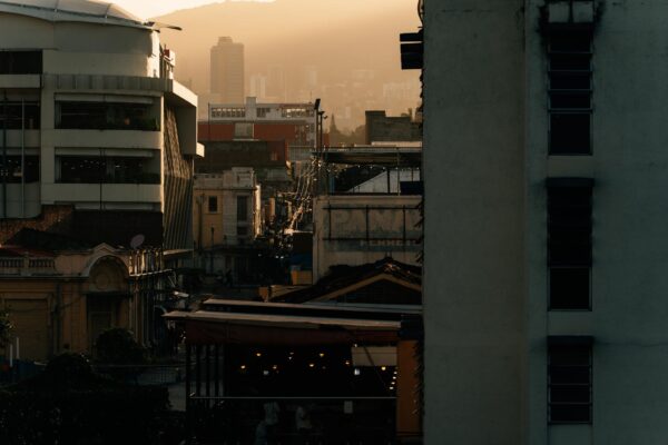 Bares für Rares Dior Schmuck 2026: Händler-Streit um 1965er Luxus-Modeschmuck