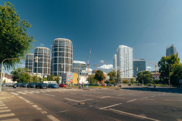 Führerschein Berlin Kosten 2026: Preise, Dauer & TÜV-Wartezeiten