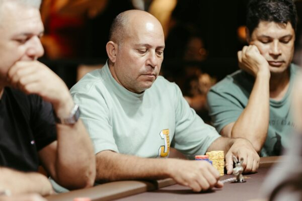 Casino Royale Netflix Berlin: 144 Minuten Action für den Sonntag