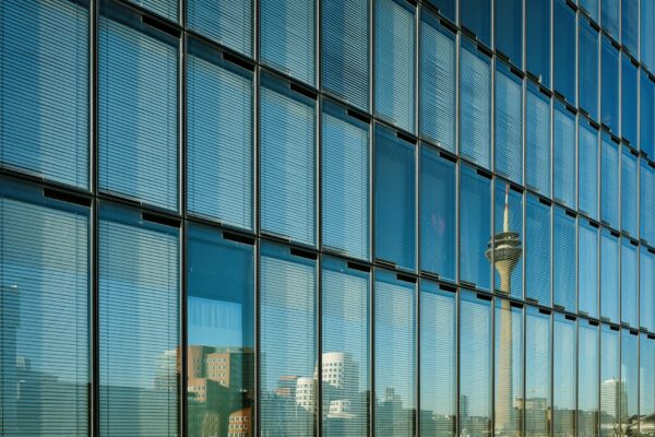 Zielfahnder Kalte Sonne Kritik Berlin News