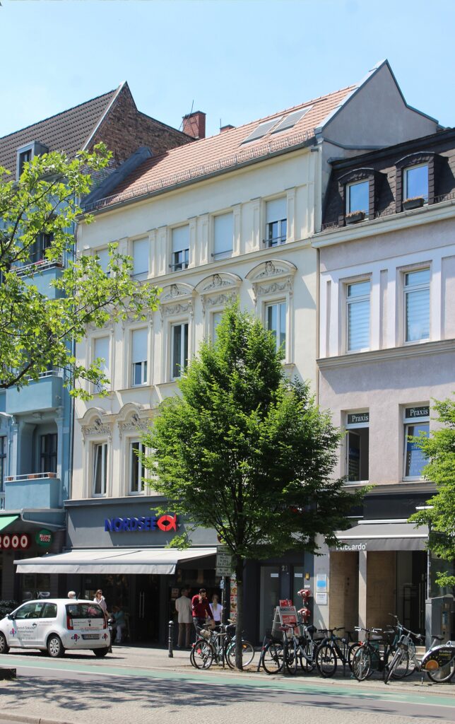 Schloßstraße — Geschichte und Ursprung