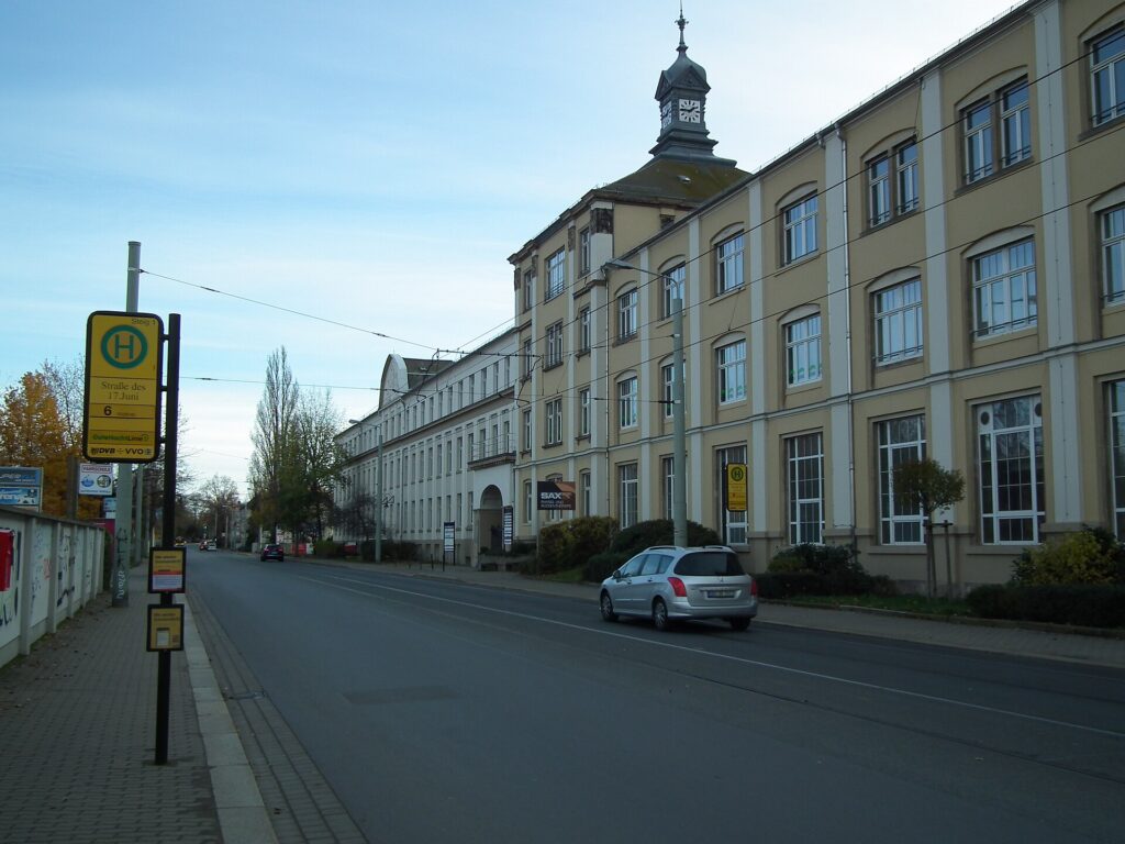 Strasse des 17. Juni &mdash; Geschichte und Ursprung