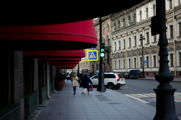 Elena Semechin Berlin News