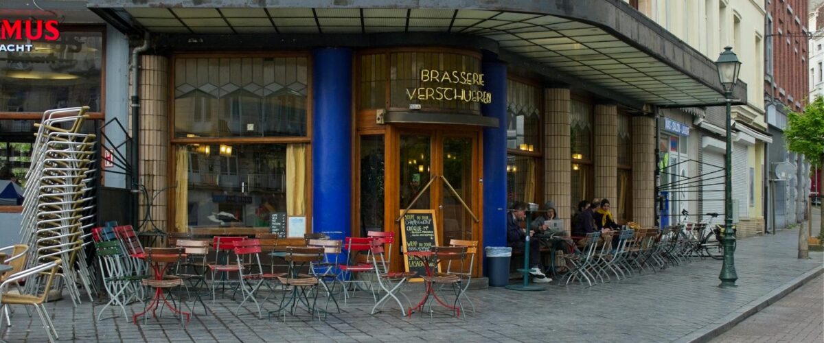 Théodor Brasserie französisches Restaurant im früheren Mommsen-Eck in Berlin-Charlottenburg