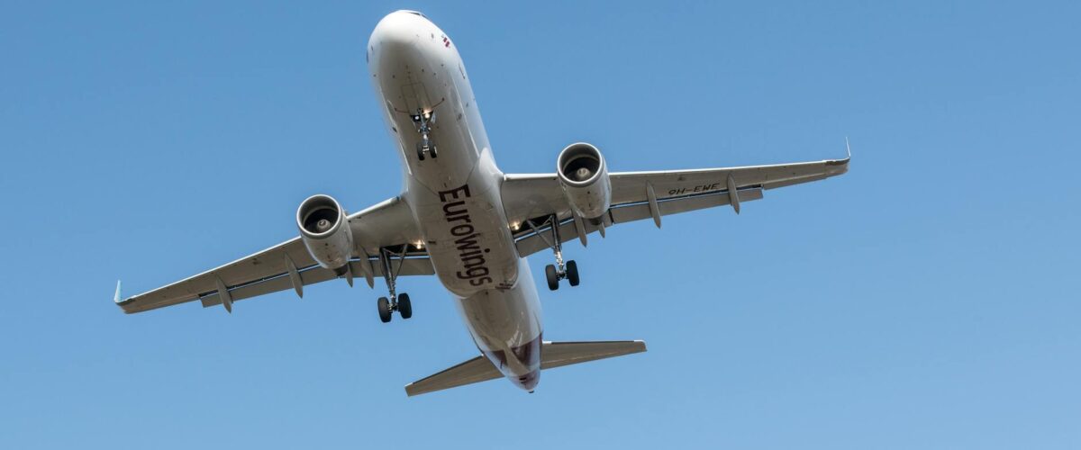 Eurowings am BER: Flugzeug der Lufthansa-Tochter am Hauptstadtflughafen Berlin Brandenburg zum Winterflugplan 2026/27