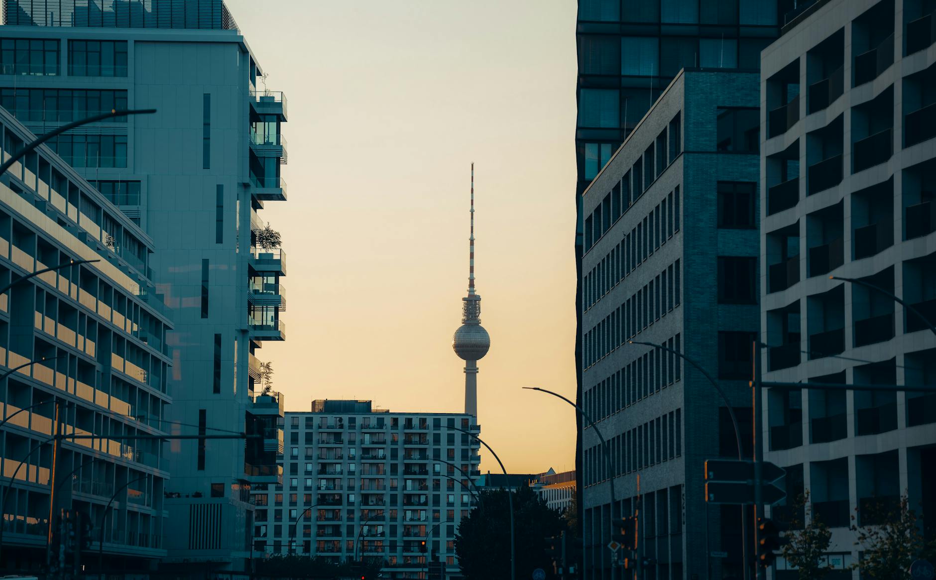 &Ouml;ffentlichkeitsfahndung Alexanderplatz &ndash; &Ouml;ffentlichkeitsfahndung Alexanderplatz: Was die Polizei mitteilt