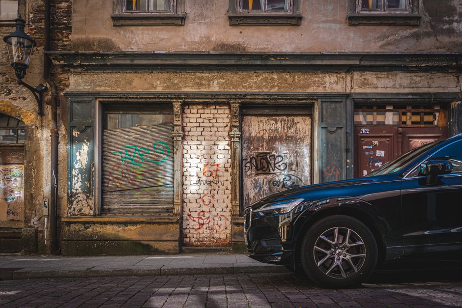 E-Auto laden Berlin Lades&auml;ulen Berlin News