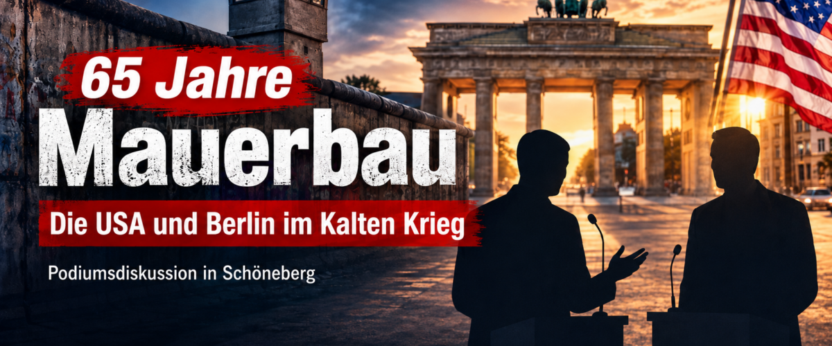 65 Jahre Mauerbau in Berlin mit Berliner Mauer, Brandenburger Tor und Silhouetten einer Podiumsdiskussion zum Kalten Krieg